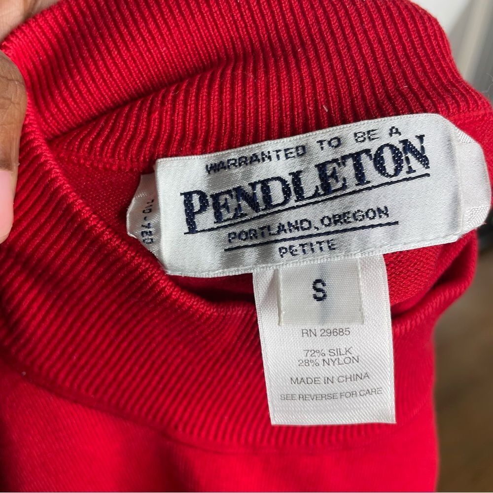 Pendleton Red Silk Blend Mock Neck Long Sleeve Top Size Small - Picture 4 of 5